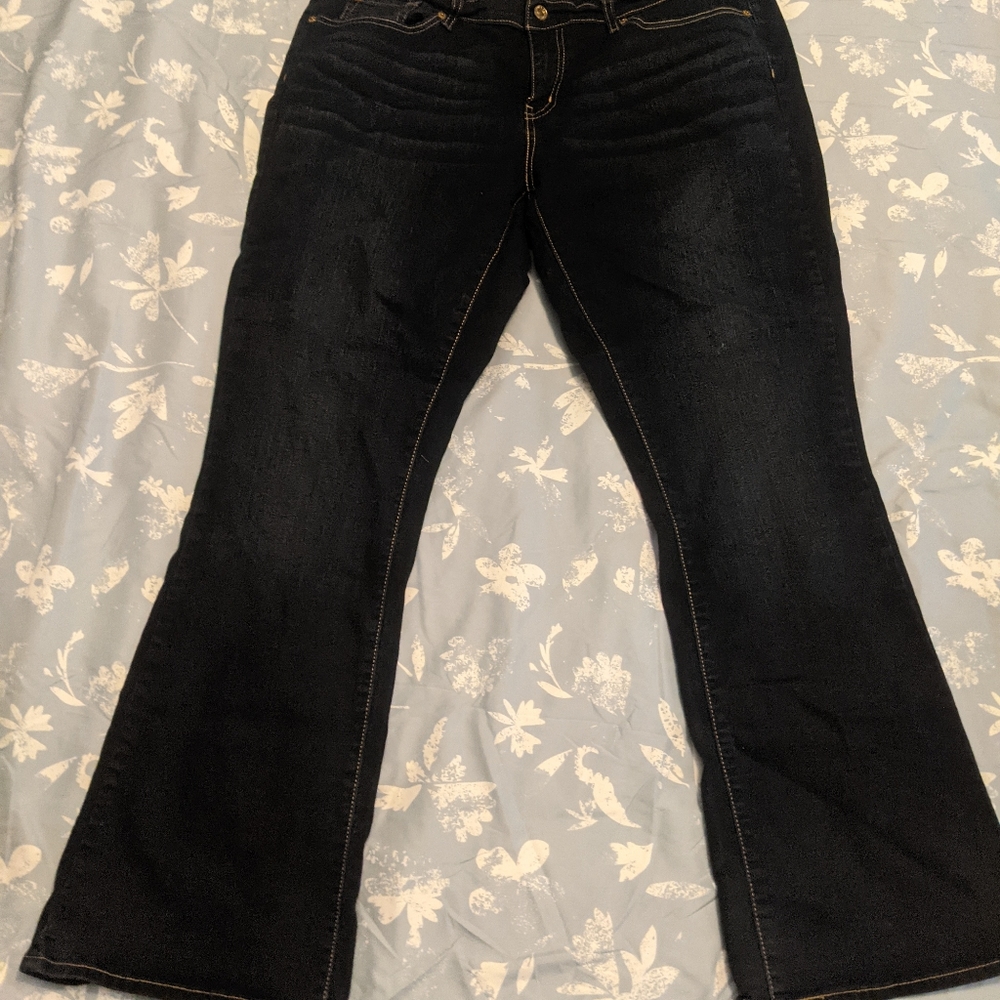 Signature by Levi Strauss jeans Curvy Bootcut